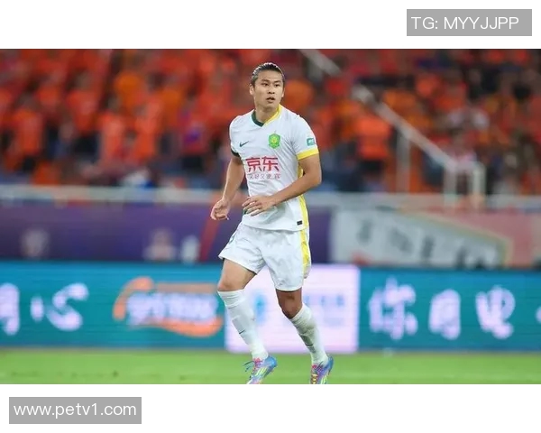 张玉宁助力中超联赛球队争冠表现出色引发球迷热议